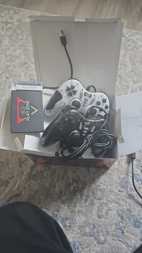 Imagem do review de Henrique T.